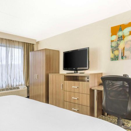 Best Western Plus New Englander Уоберн Экстерьер фото