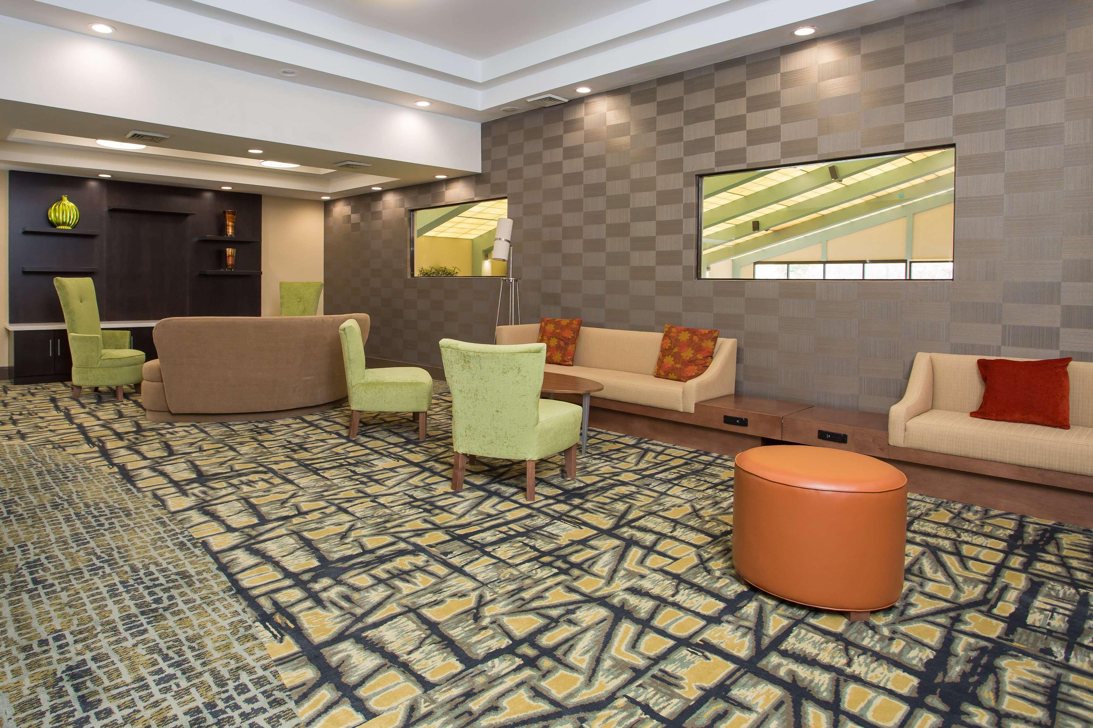 Best Western Plus New Englander Уоберн Экстерьер фото