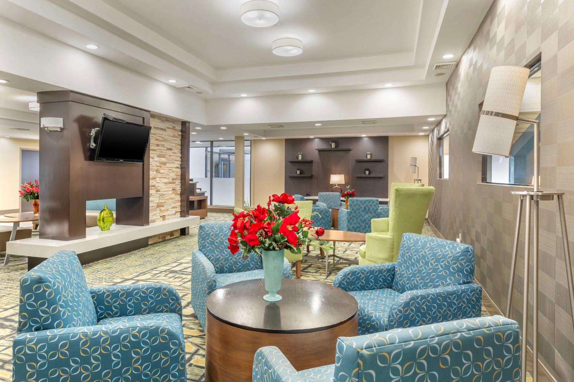 Best Western Plus New Englander Уоберн Экстерьер фото